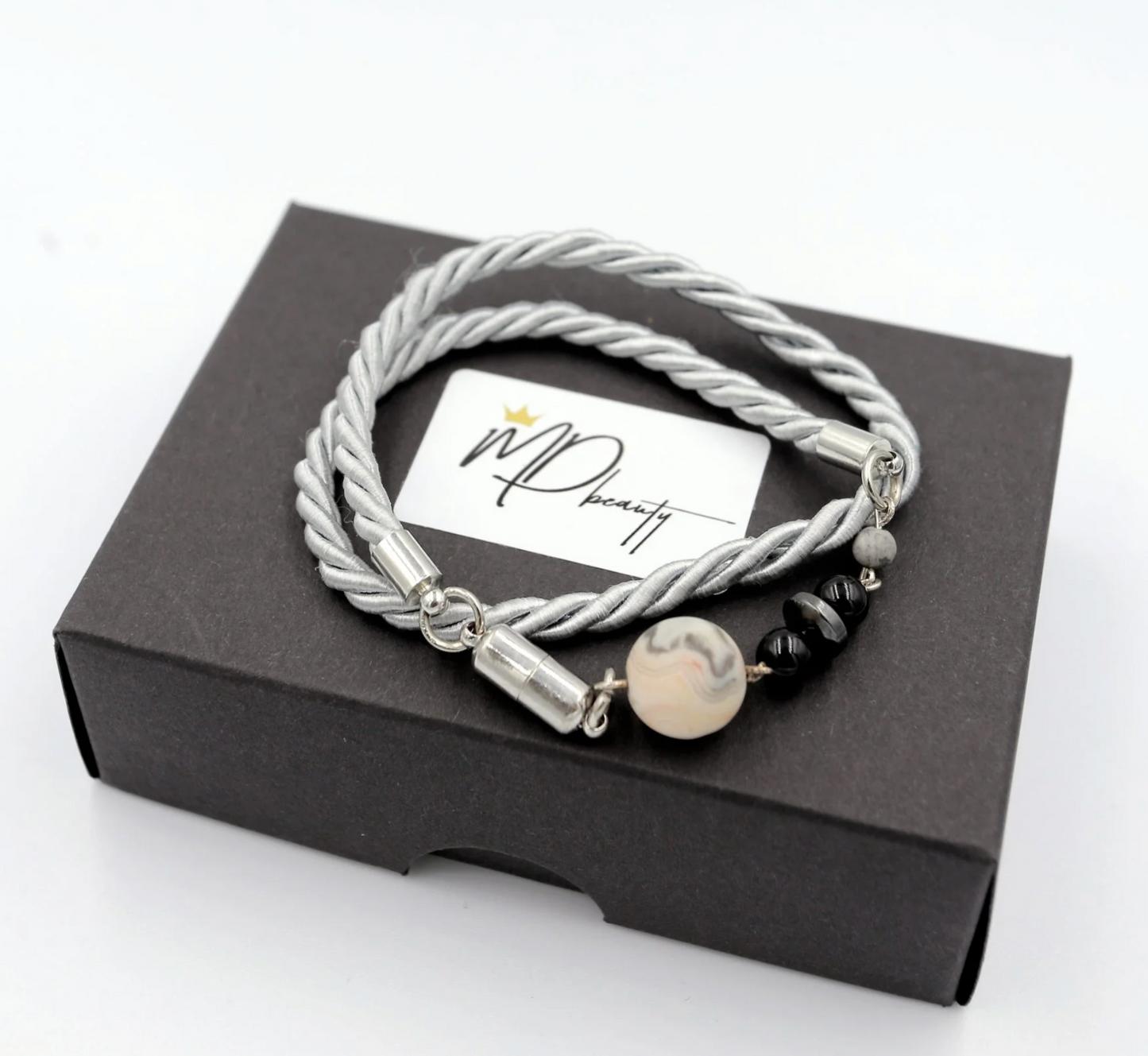 Apyrankė "Pilkas dvelksmas"